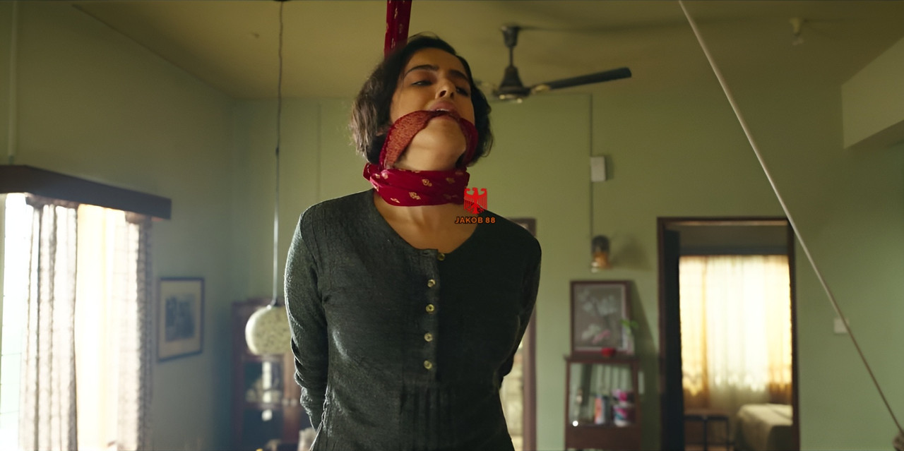 Sanya Malhotra 4 - Love Hostel 2022