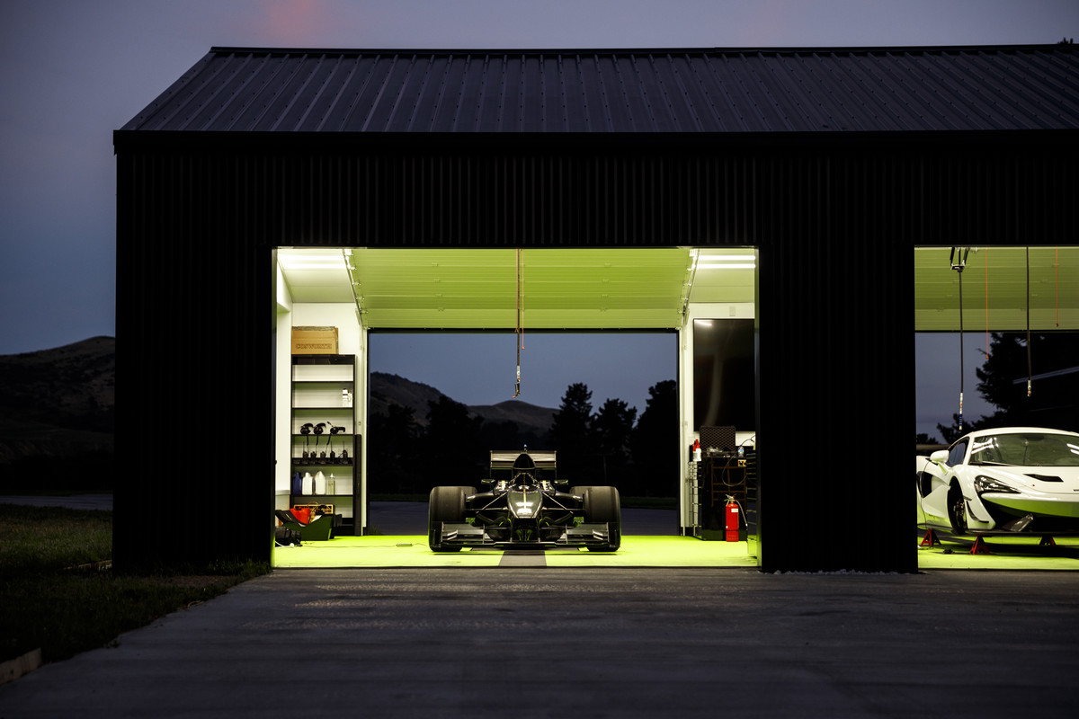 Rodin_Cars_officially_announce_1200_HP_sub-700kg_track_hypercar_the_FZERO_is_coming_in_2023(39)