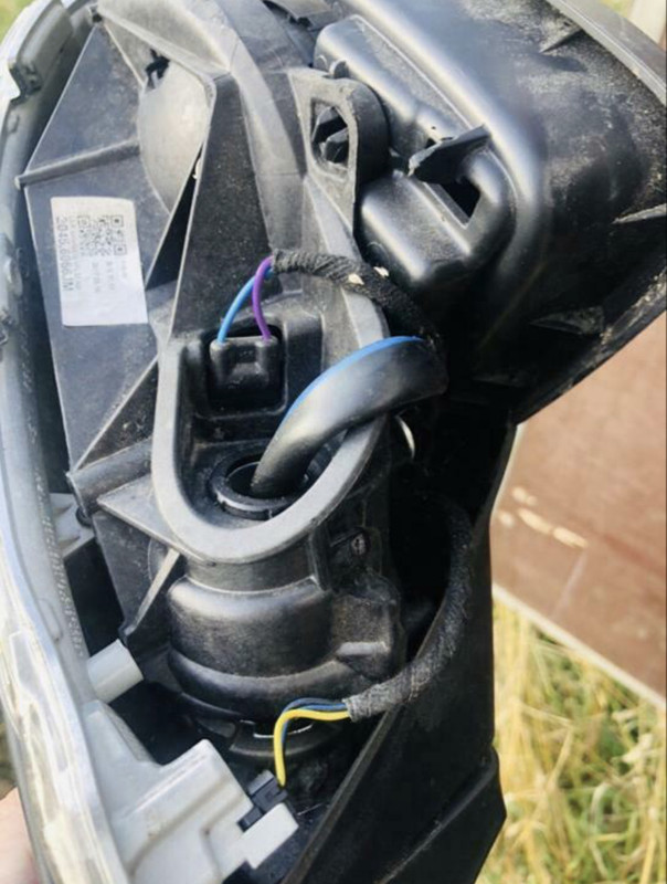 33B106EC-F4F7-4E02-9FDE-E94CD0396722