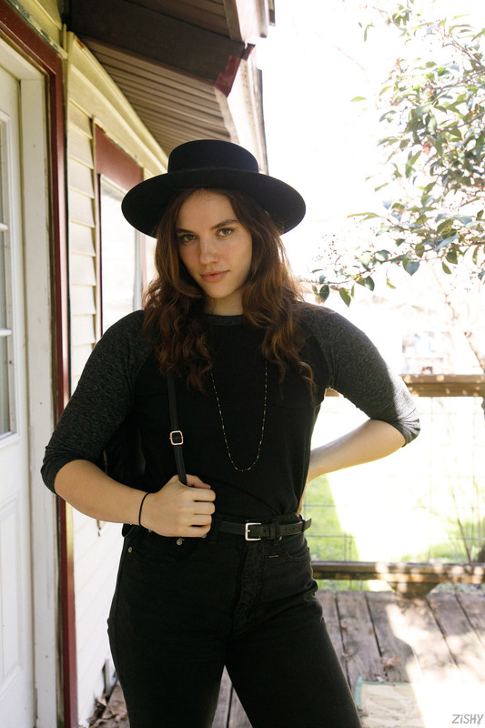 full_001_1108261329005308