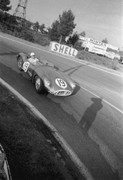 24 HEURES DU MANS YEAR BY YEAR PART ONE 1923-1969 - Page 41 57lm19-AMDBR1-300-S-R-Salvadori-L-Leston-2