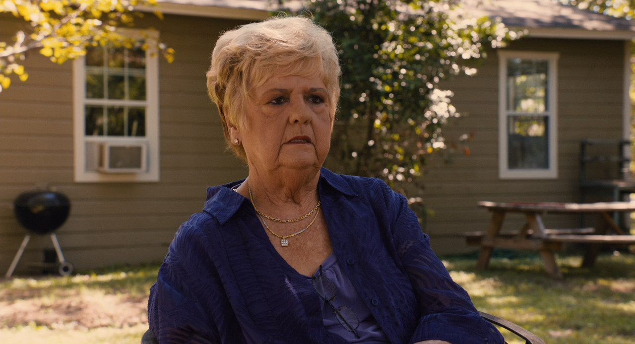 Bernie (2012) (1080p BluRay x265 Silence)-3