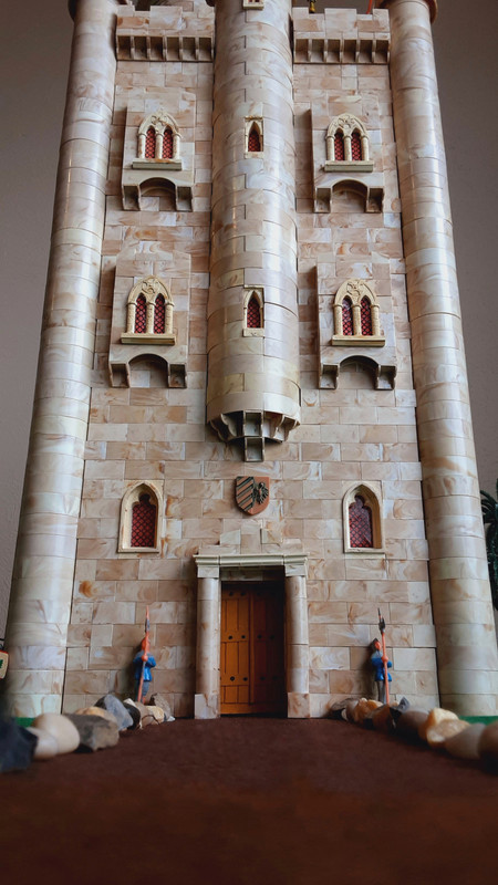 Torre Triangular 005