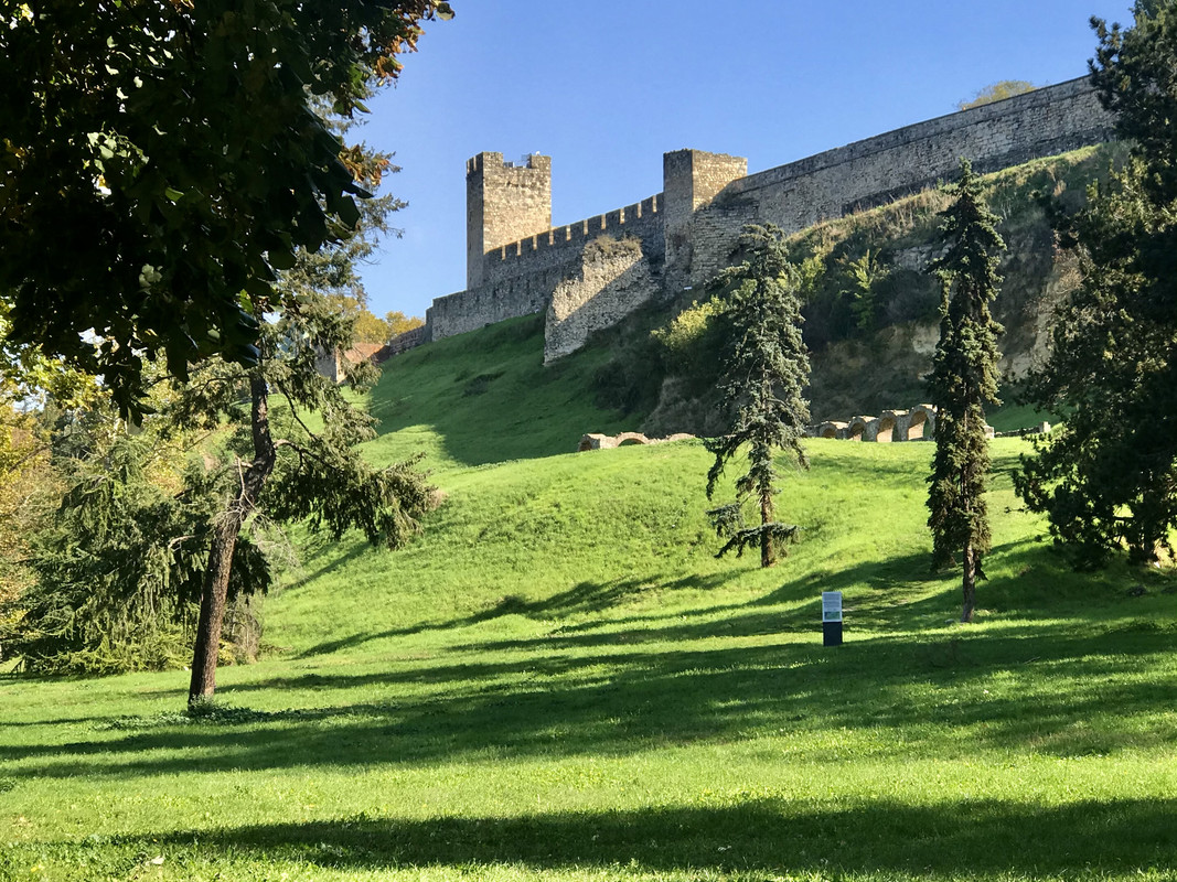 F9D74146-0856-4F75-AAC6-73EEEF7DB37D