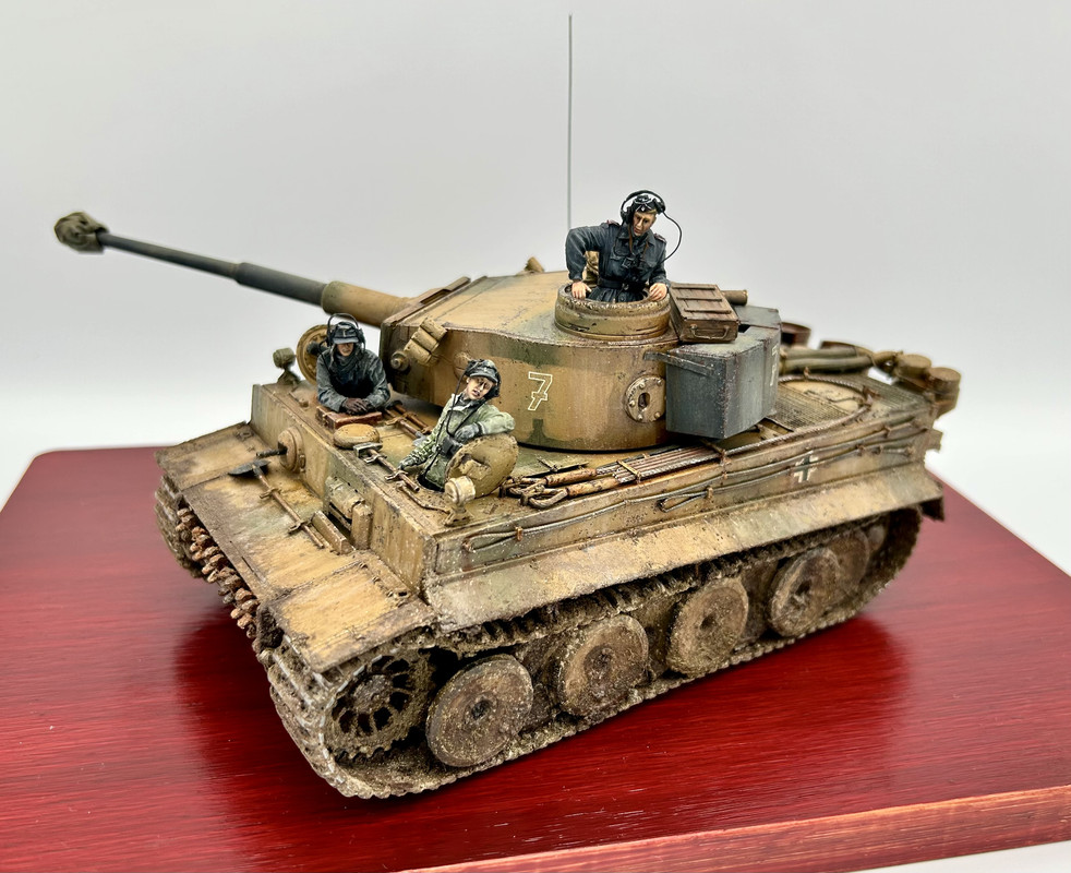 DRAGON TIGERⅠ Sd.Kfz.181 Pz.Kpfw.VI Ausf.E Tiger I Mid Production w
