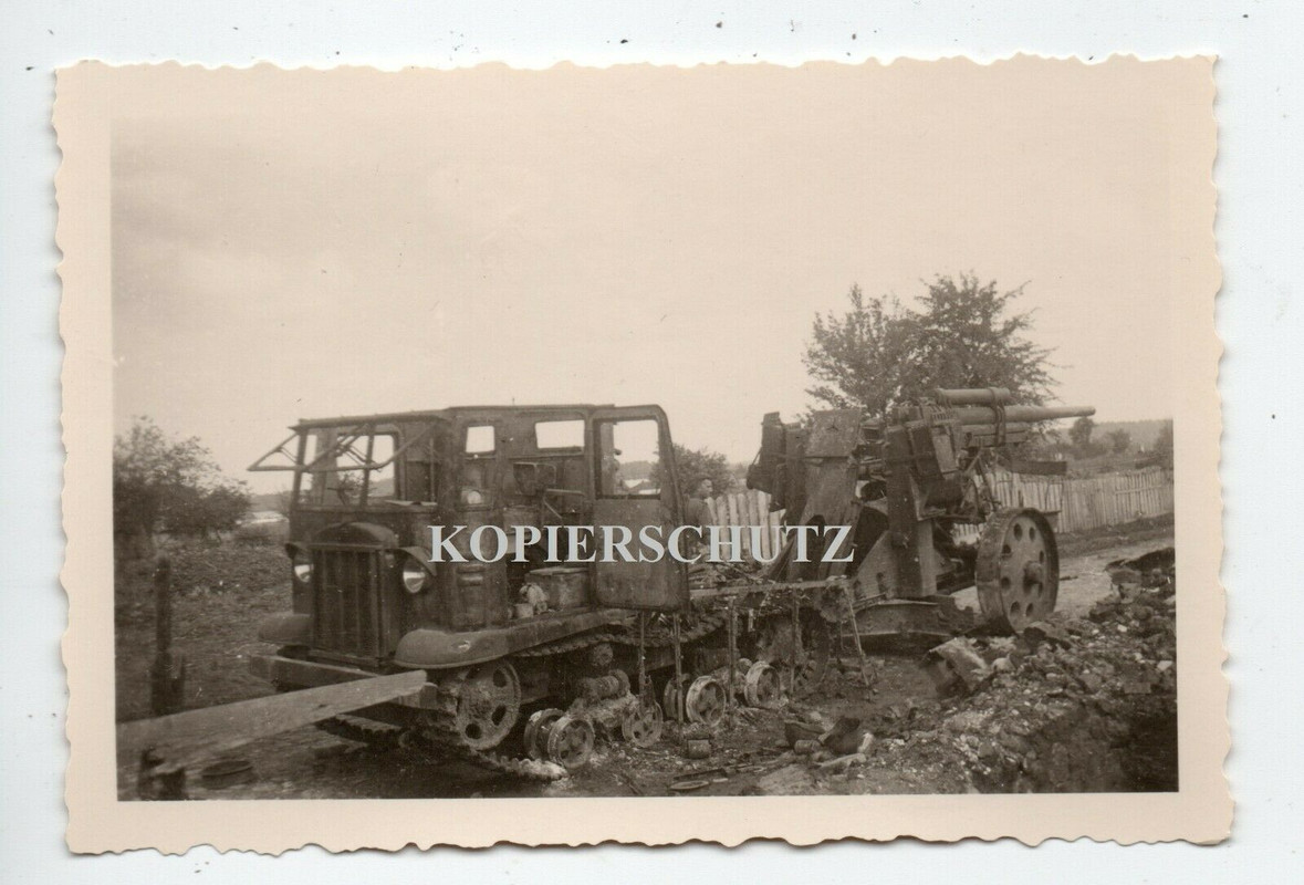 Russland 1941 zerst. Raupenschlepper Schlepper Kettenschlepper SDkfz Mörser