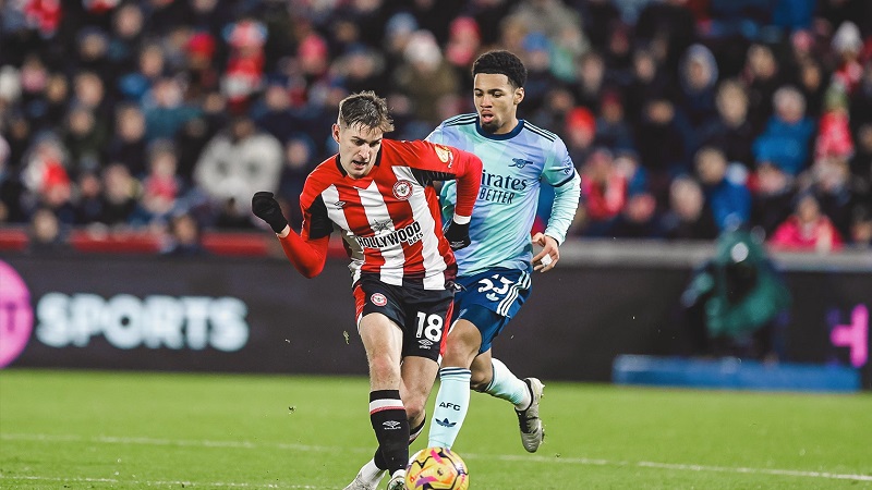 brentford-vs-arsenal-doi-dau