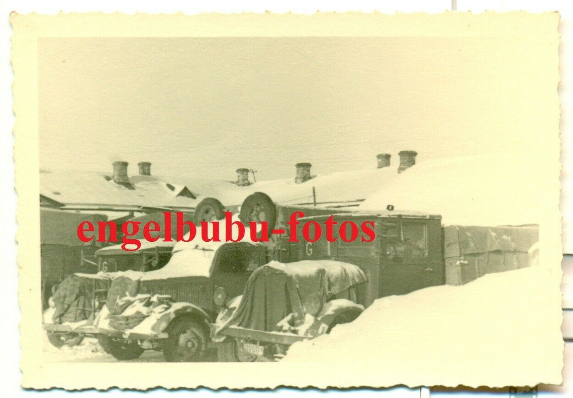 FOTO - SANITÄTS-STAFFEL - FAHRZEUG - Winter Bemalung