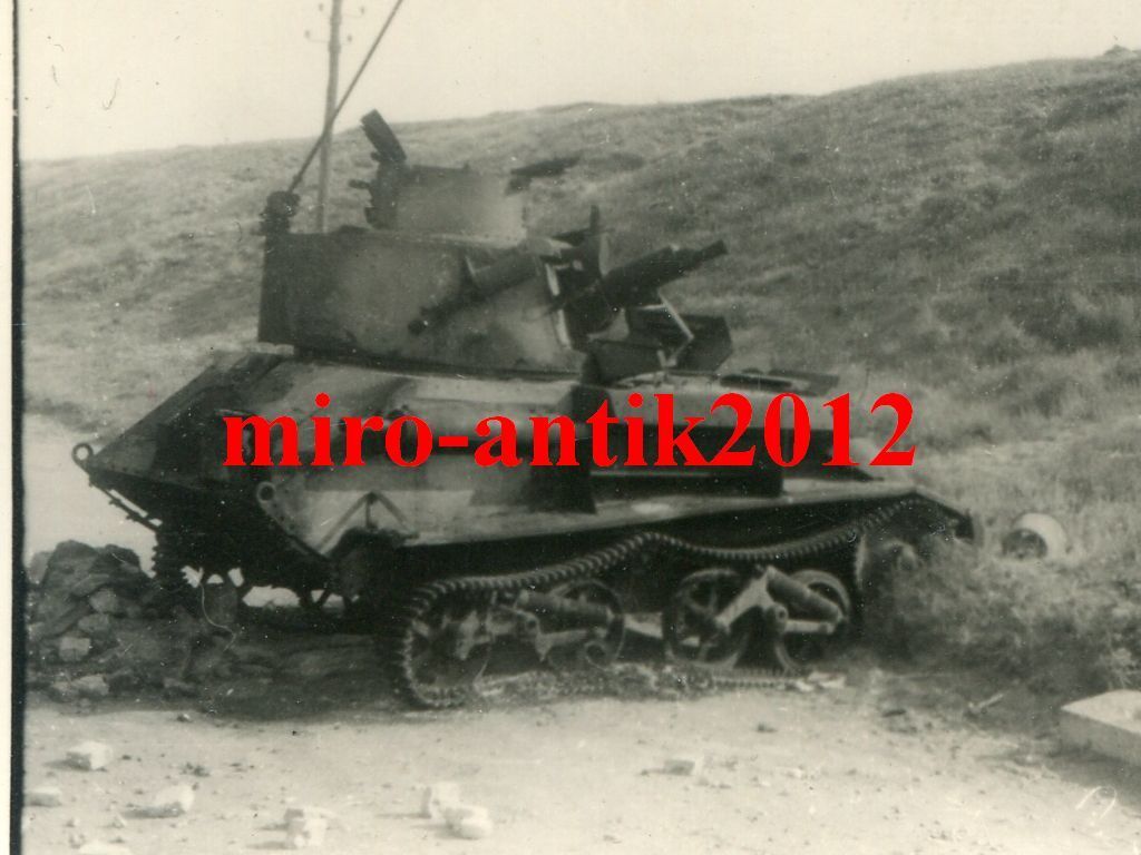 Foto, Wehrmacht, zerstörte Panzer, Light Tank Mk