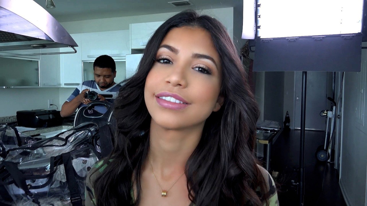 Mofos – Veronica Rodriguez’s Sloppy Blowjob