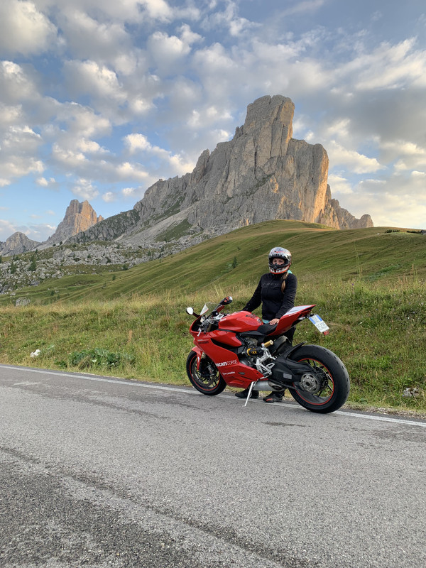 10ADE060-927A-4B87-8AA0-7C9613B4D2F6