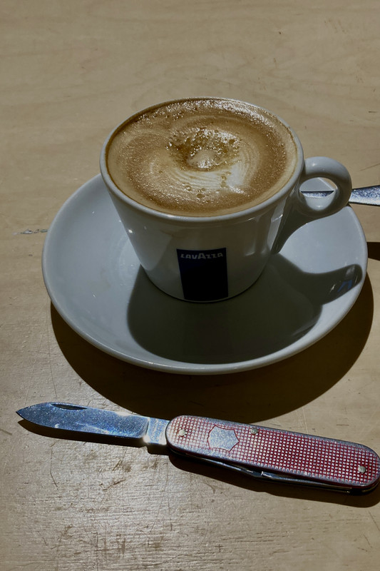 F99EE907-6CA1-4E6E-A4EF-64DA4DDE82F2