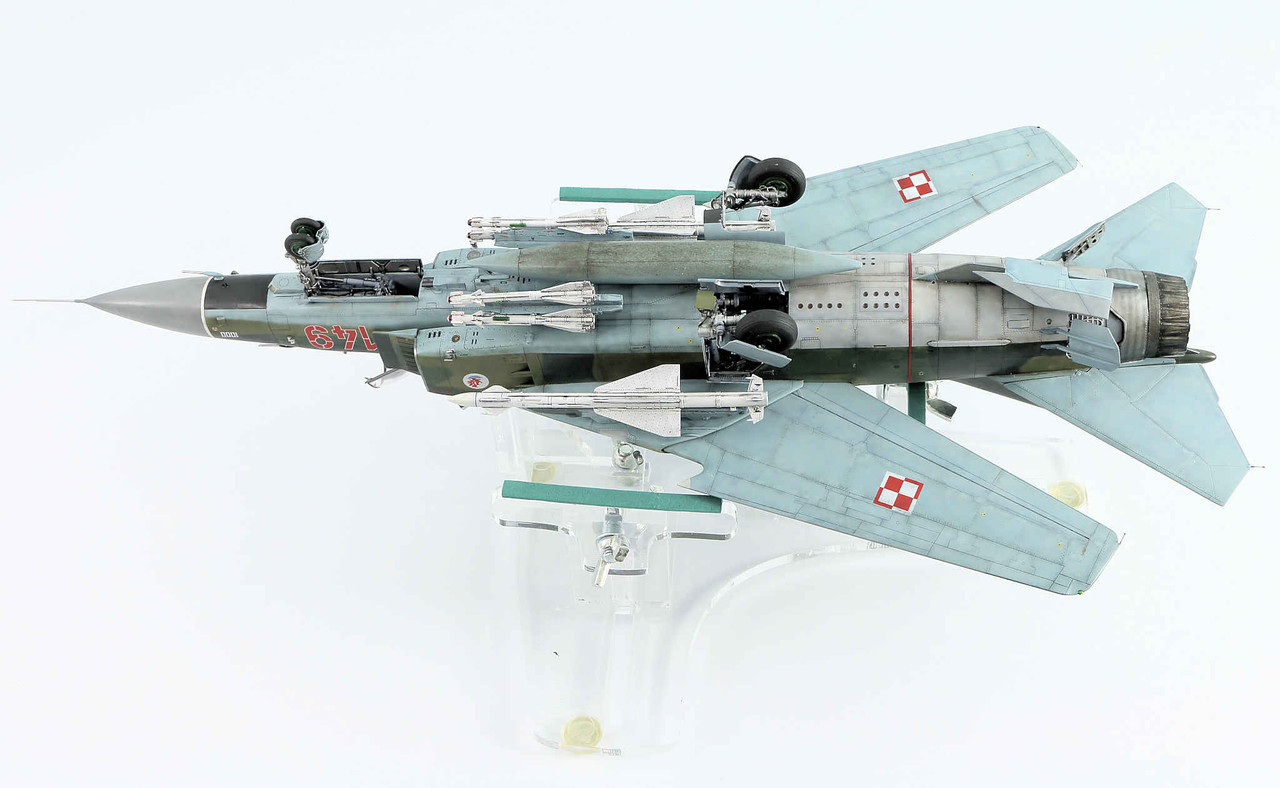 ⁄⁄ MiG-23MF Trumpeter 1⁄48 - Inspection for Ready 1:48 プラモデル