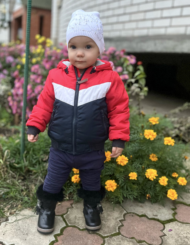 F11FA688-92A1-4E16-8860-344A1C8B10A6