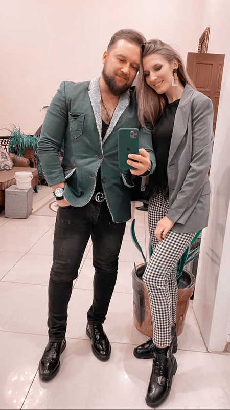 E070BAFD-17E0-4B9B-BDB9-F917B6590E95