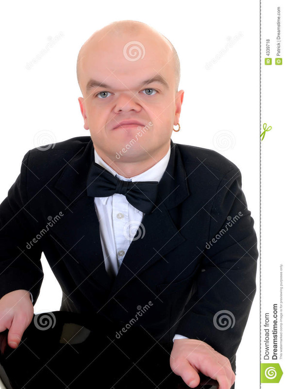 https://i.postimg.cc/659WwjV2/dwarf-little-man-4339718.jpg