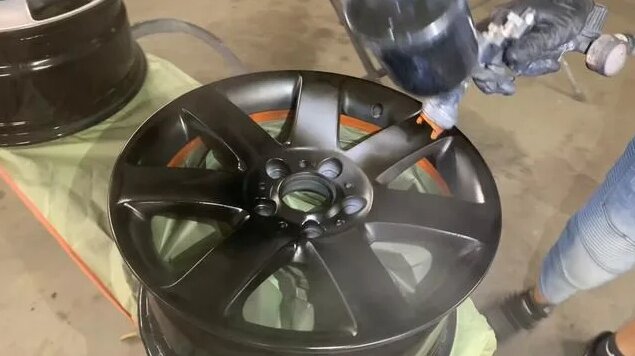 Деталі вирішують усе: нове життя автомобільних дисків на Позняках