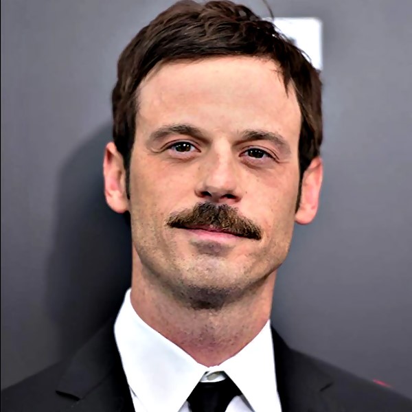 Scoot McNairy