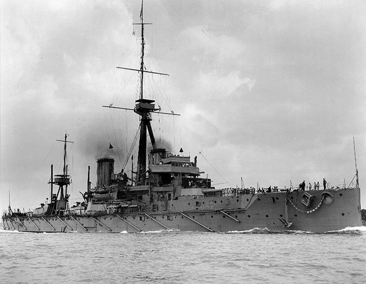 hms-dreadnought.jpg