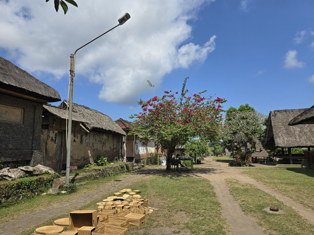 TERCER DÍA DE EXCURSIÓN POR BALI - INDONESIA JULIO 2024 (KUALA LUMPUR- BORNEO- YOGYAKARTA- BALI- SINGAPUR) (11)