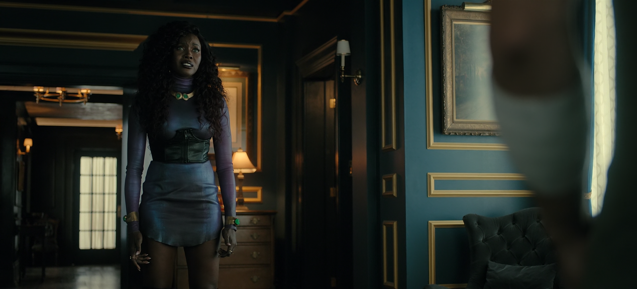 Titans.S03E04.Blackfire.1080p.10bit.HMAX.WEB-DL.DD5.1.HEVC-Vyndros.mkv_snapshot_09.09_[2021.08.20_06