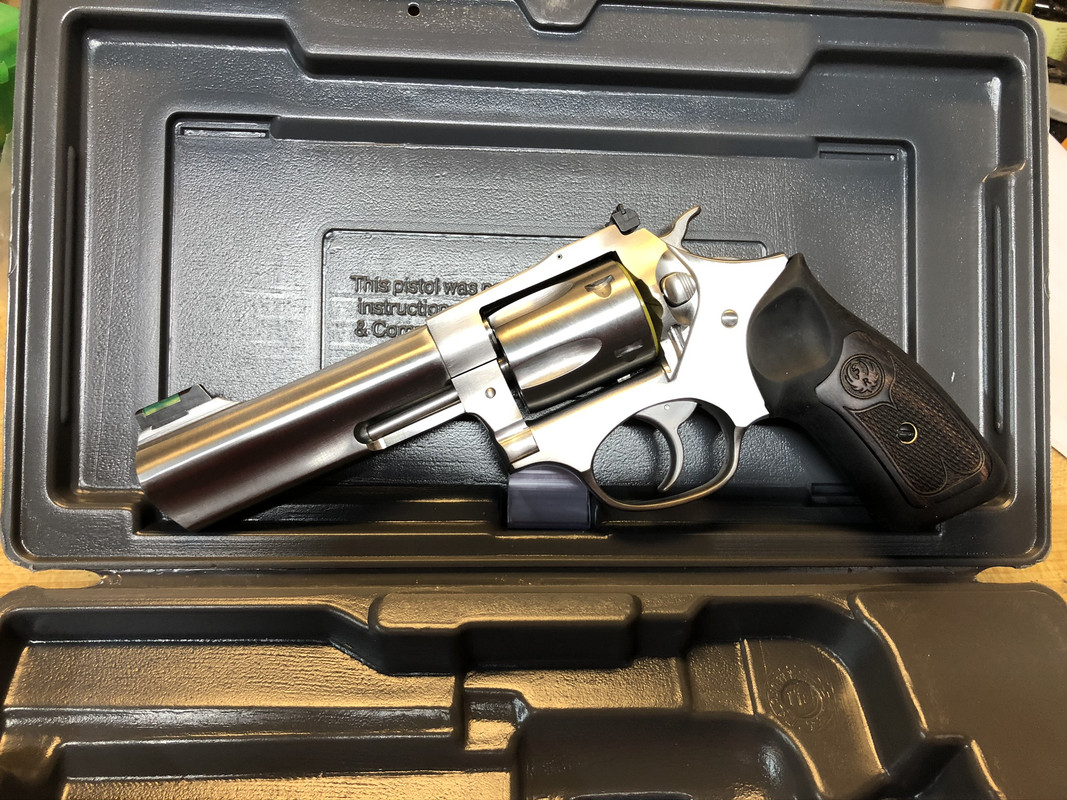 5F7D2166-ED05-4C00-84F2-44CFF5274B05