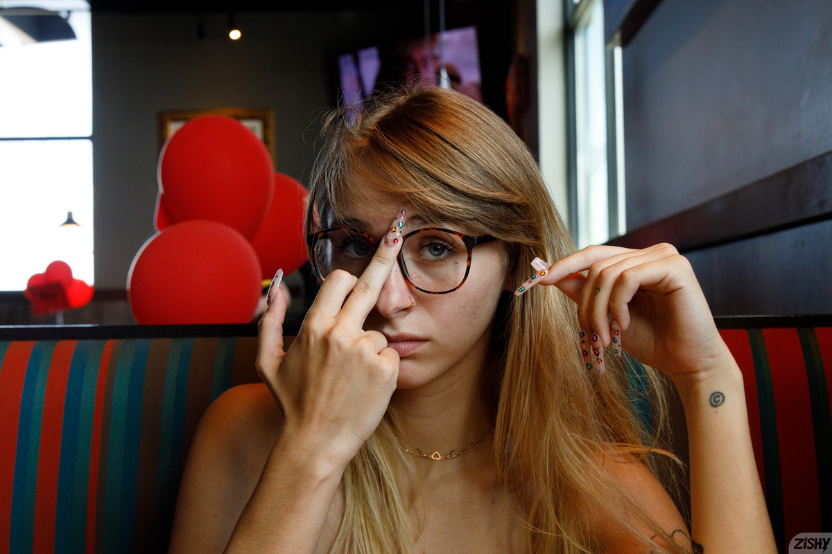 full_020_96111426211013