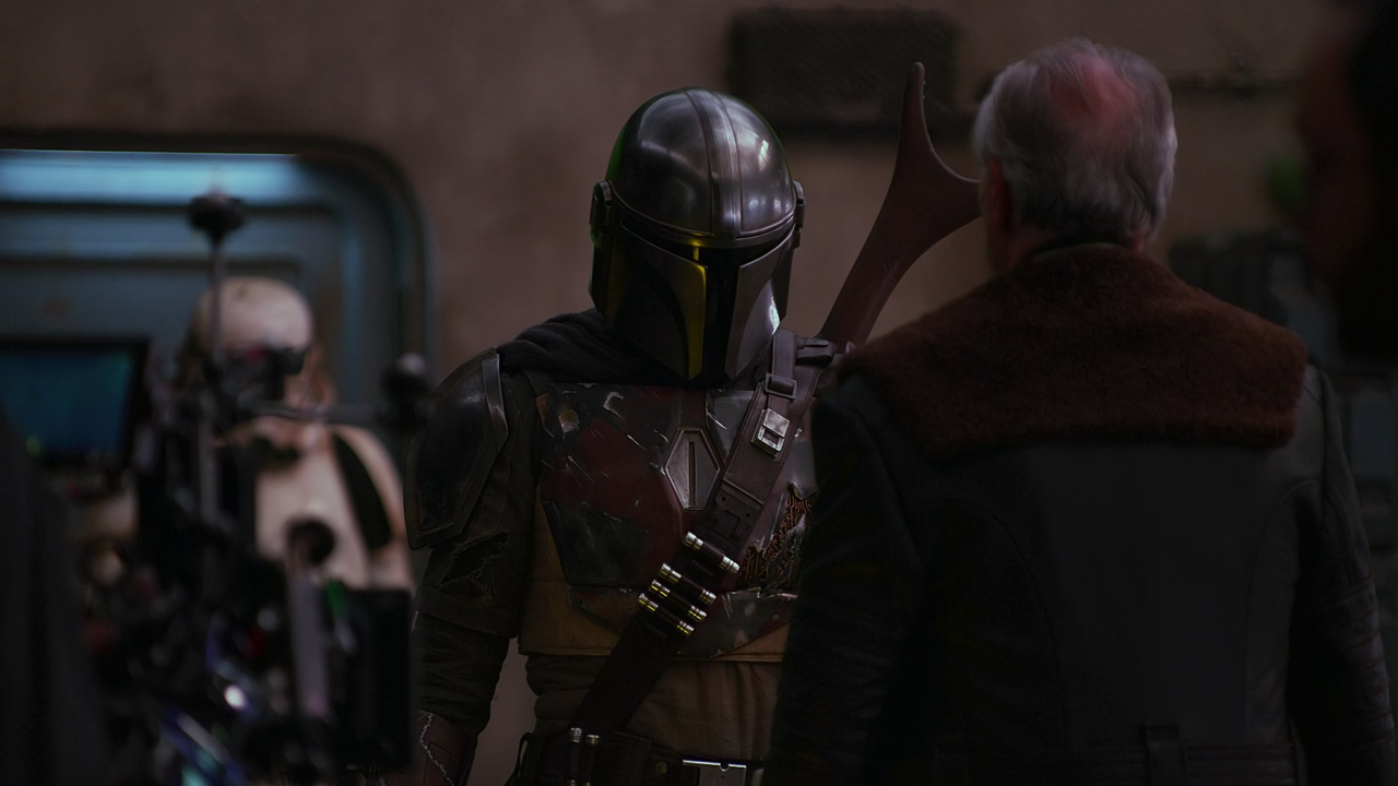 Disney Gallery - Star Wars - The Mandalorian (2020) S01E03 Cast (1080p DSNYP Webrip x265 10bit EAC3 5.1 - Goki)[TAoE].mkv