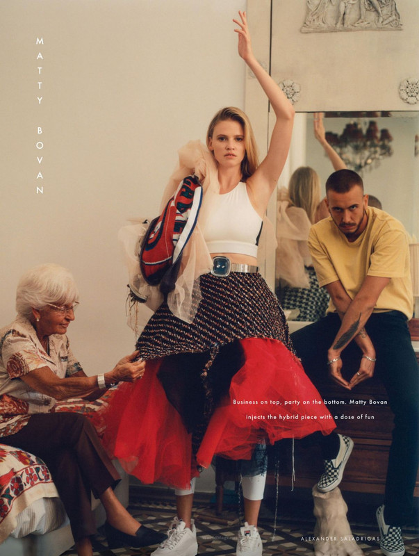 lara-stone-in-elle-magazine-uk-august-2018-16