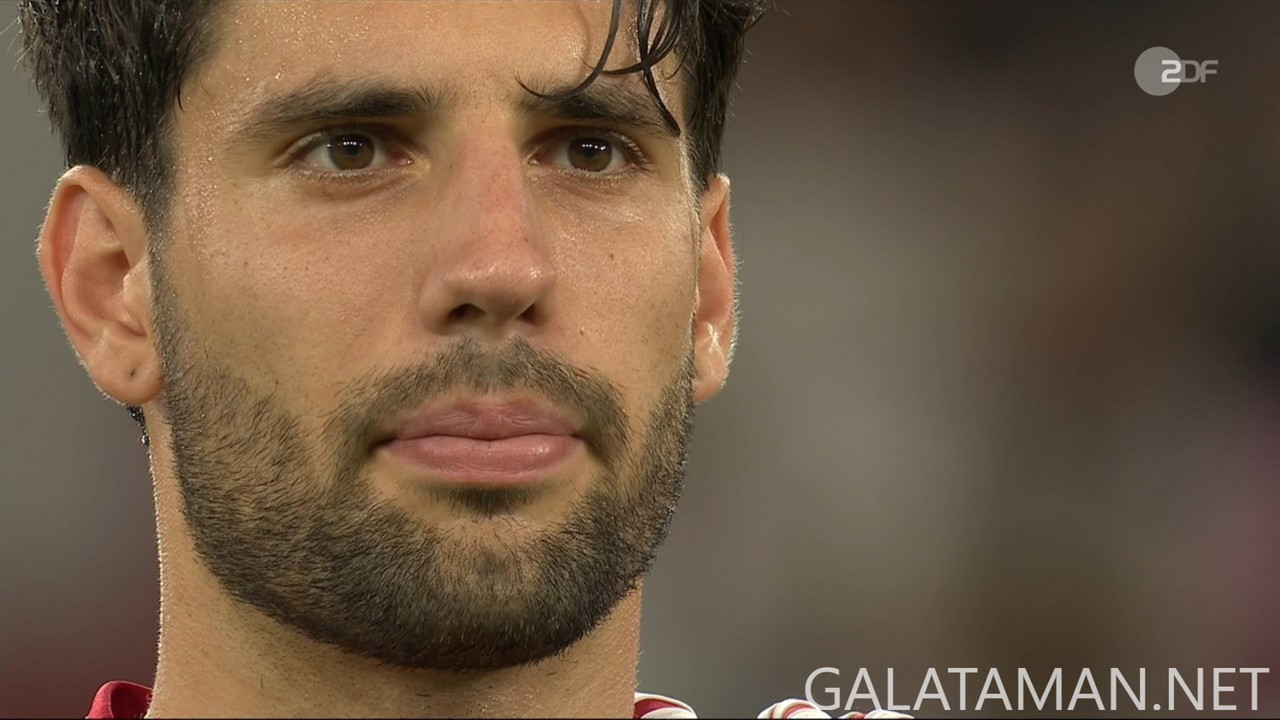 [Image: 09-07-20-14-02-ZDF-HD-Germany-vs-Hungary...10-778.jpg]