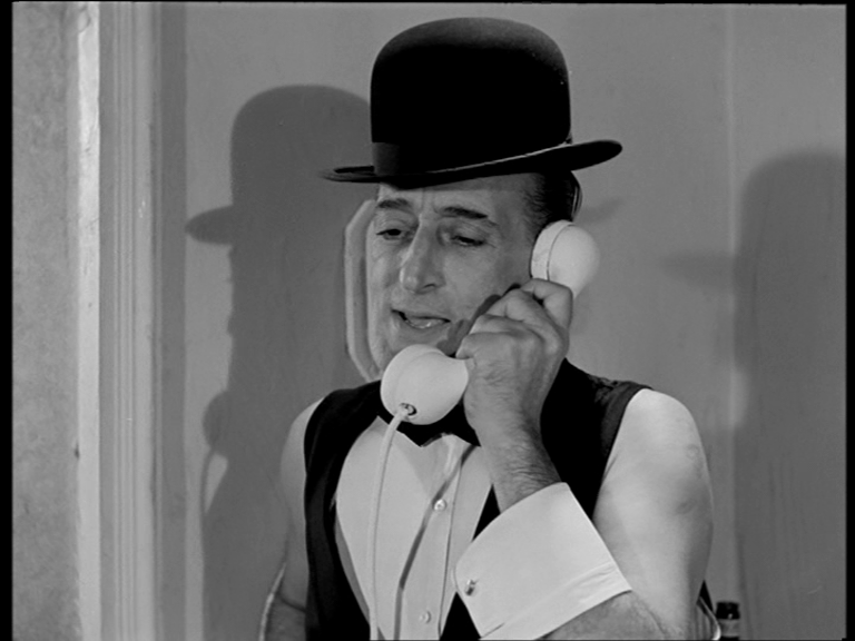 vlcsnap-2018-08-24-05h27m59s496