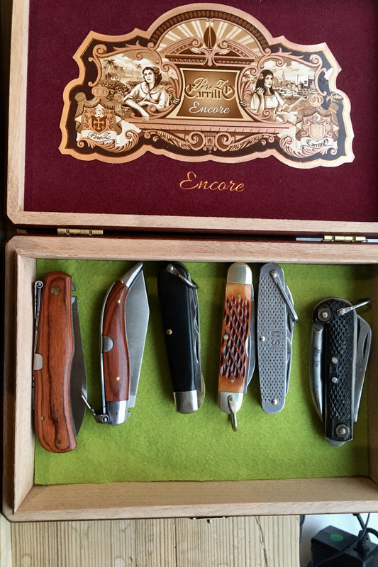 D71B04F0-B372-43DB-B00F-3F17DC63E632