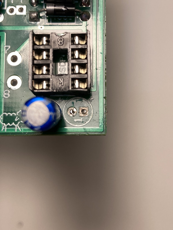 ED5A1A33-E19A-486A-A56C-F239ACB94944