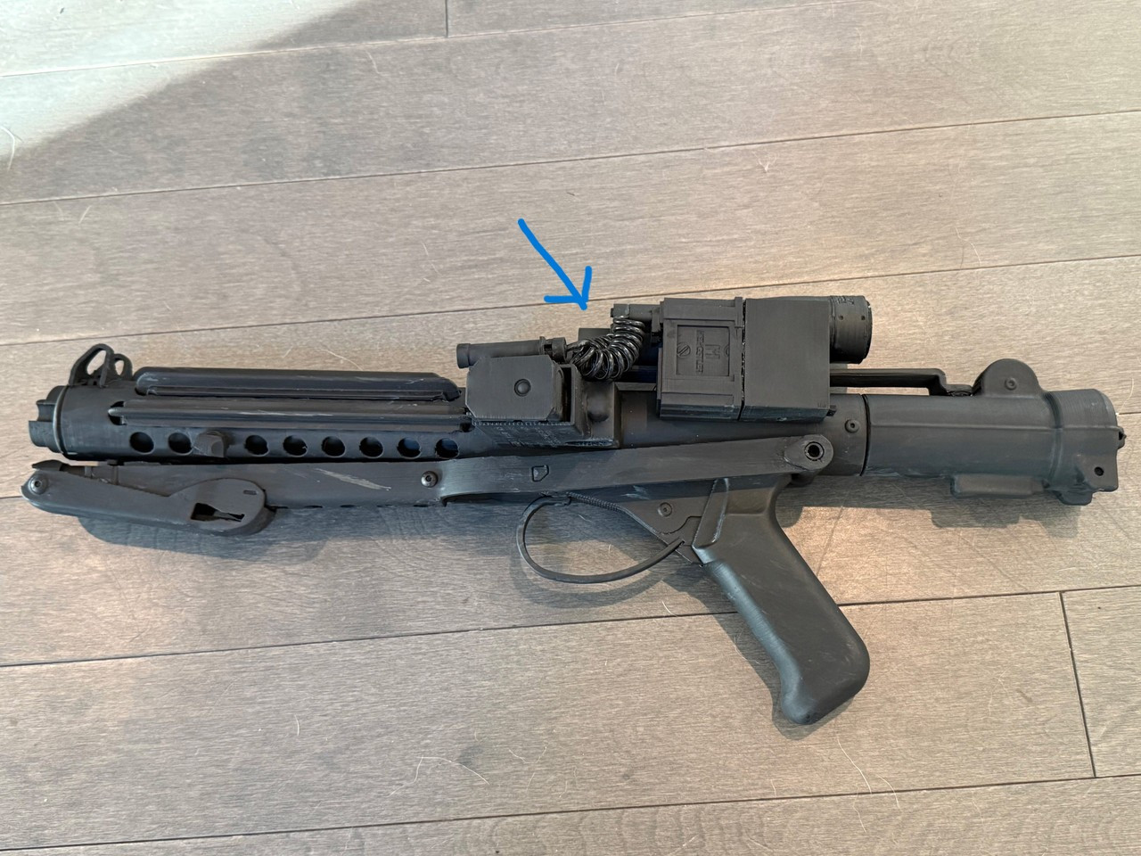 MEPD-Weapon-E11Bapity-2.jpg