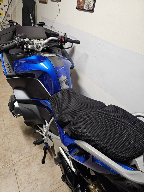 F3604239-7F0D-4F58-B498-D307C34BAC6C