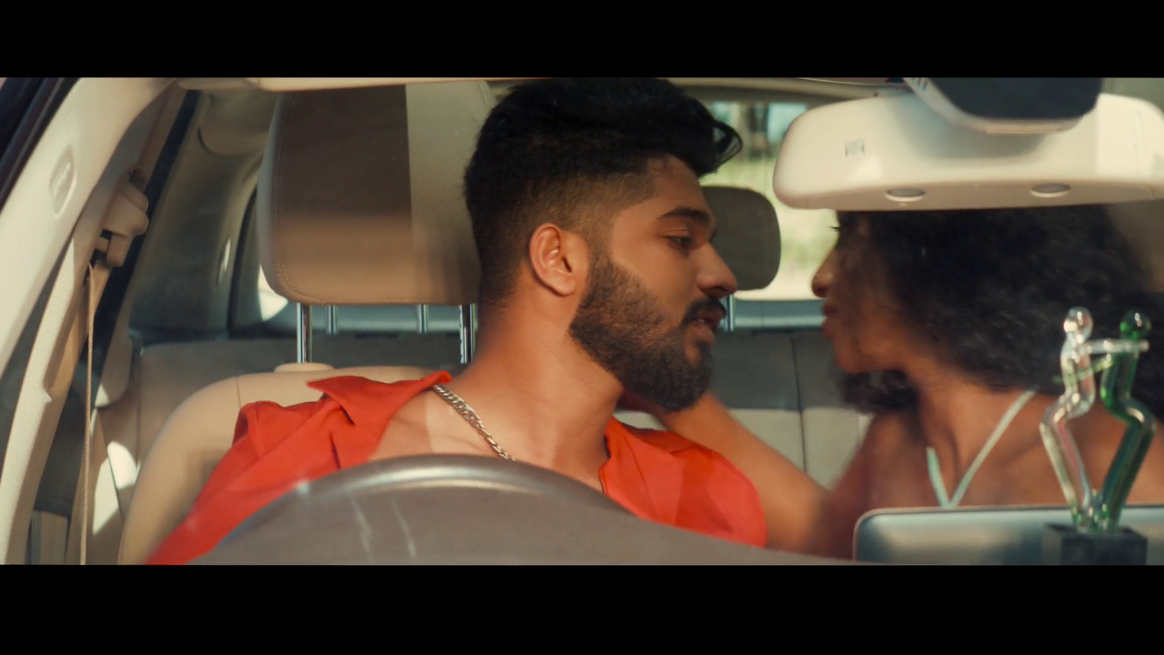 vlcsnap-2023-10-15-16h36m15s588