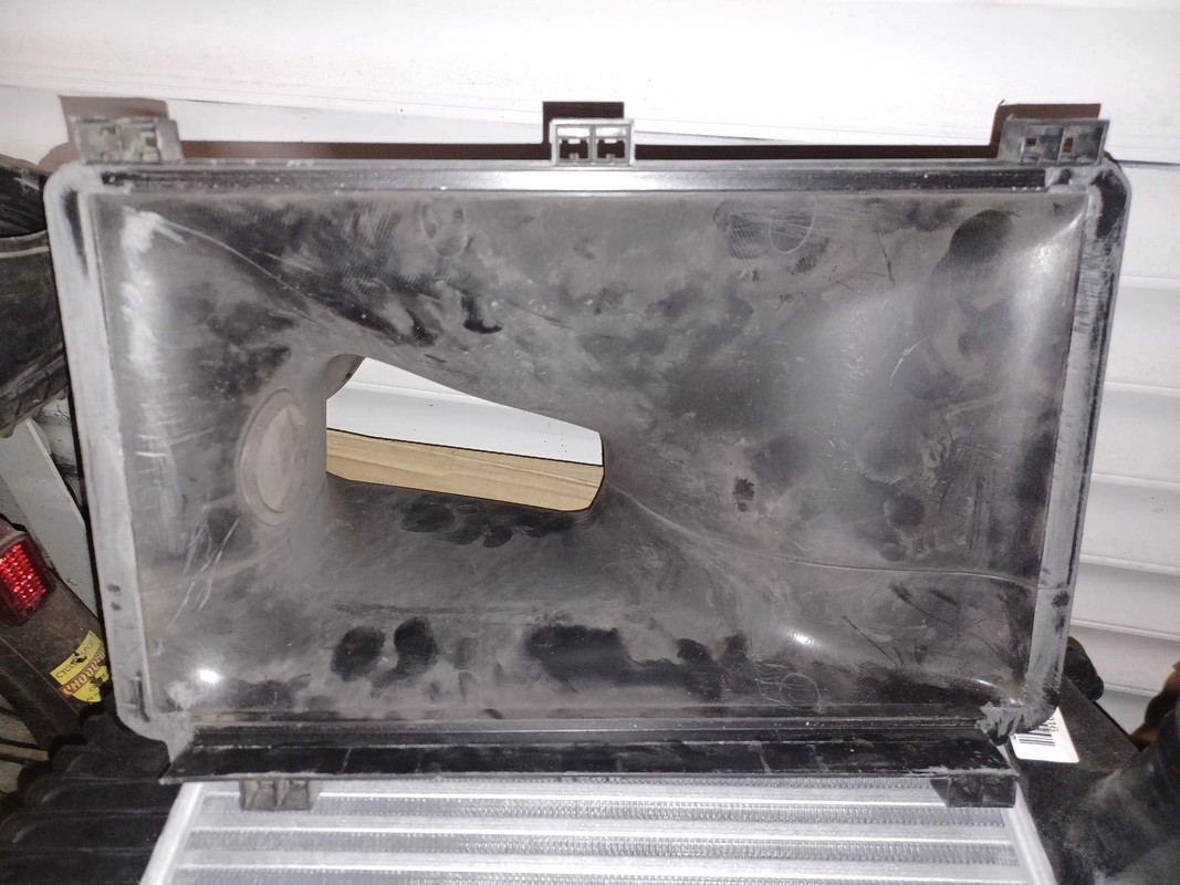 96246F33-E5C1-4ADD-9EE1-67C11652795C