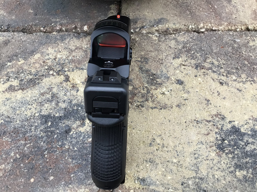 46D8389D-C235-484C-A727-477F4C0EFF01