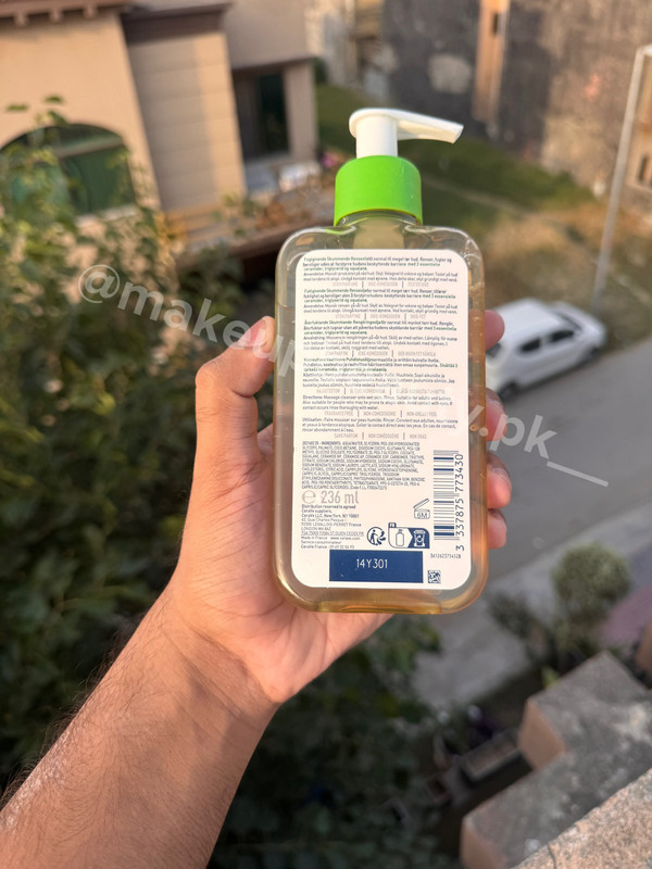 Cera ve Hydrating Foaming Oil Cleanser 236 ML - image 2