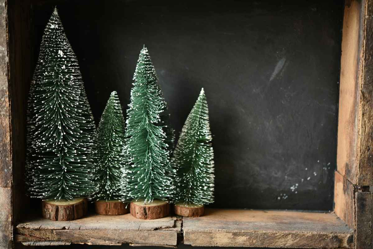 Wood Christmas Tree Crafts