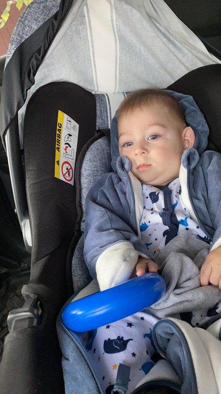 B704E83E-C66C-4689-BBE7-5CD409662E1B