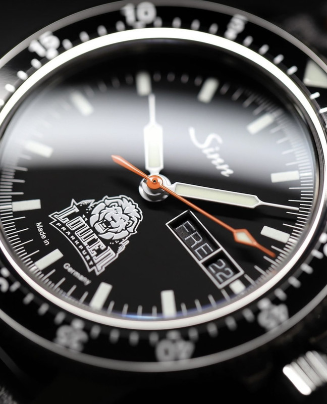 6561BBE6-F9BC-4535-AD57-958990B2D100