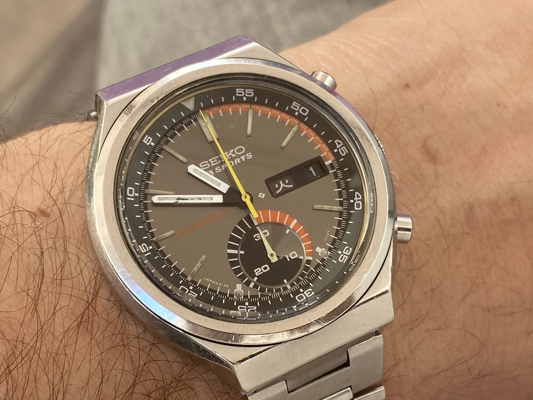 D37419DB-9469-49EC-977E-E2F4E0492334