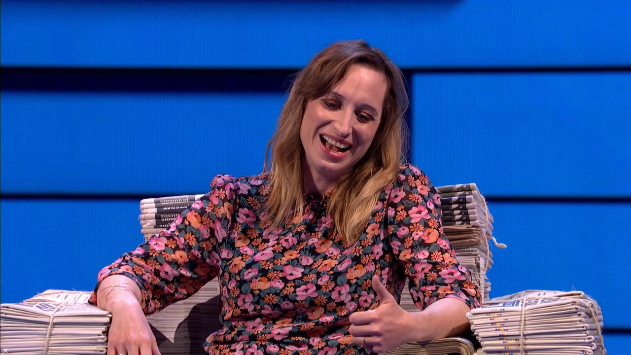 Isy Suttie 171021.mp4_snapshot_00.41_[2021.10.17_02.59.32]