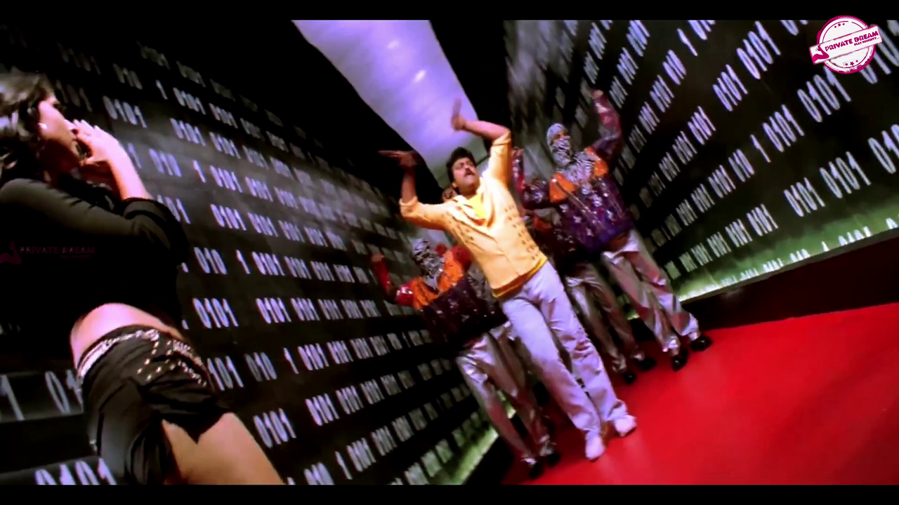 vlcsnap-2021-10-21-00h33m43s076