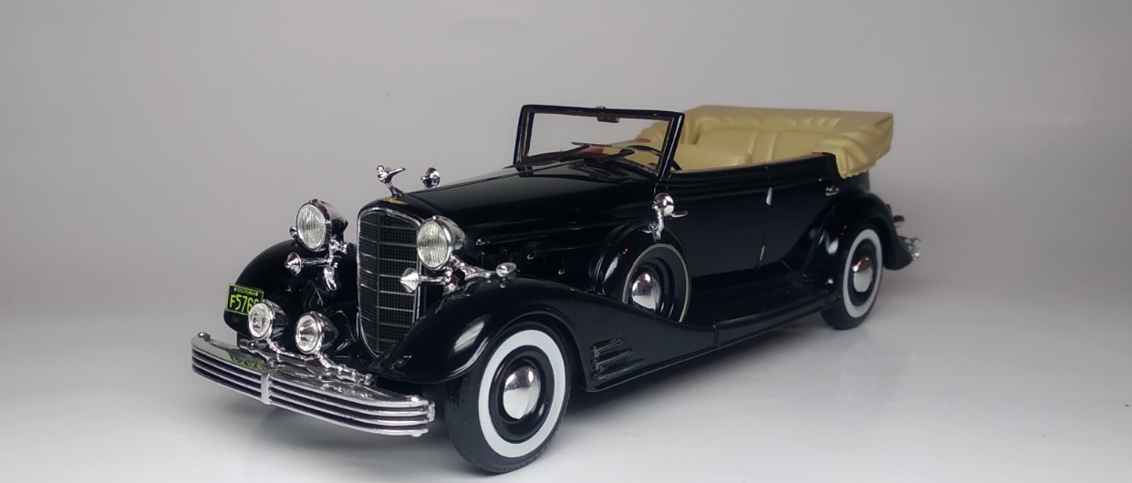 Cadillac V16 452-C Convertible Phaeton by Fleetwood (2)