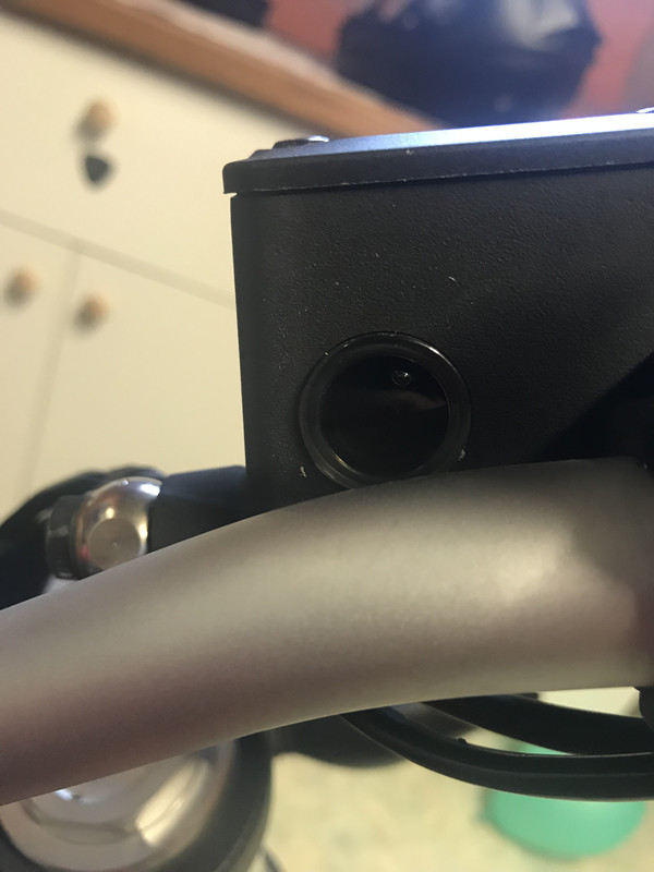 E7DDEC72-E7FB-4A6A-803B-DEDE4E8DB35A