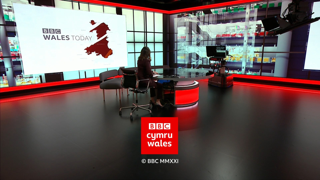 01.14 - 22.30.00 - BBC Wales Today & Weather. News and weather from B....ts_snapshot_21.57.562