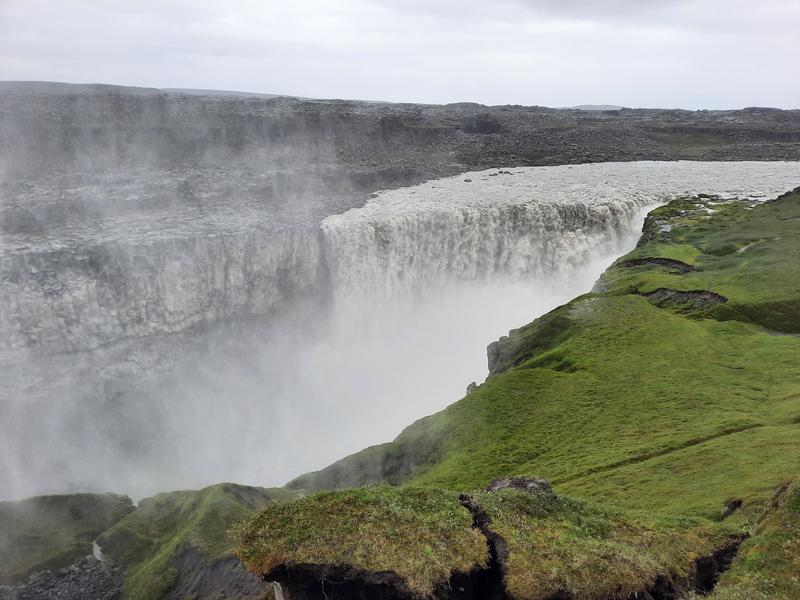 Dia 7. Avistamiento ballenas. Husavik Dettifoss. Mývatn Nature Baths. Grjótagjá - Islandia increíble en 11 días. (4)