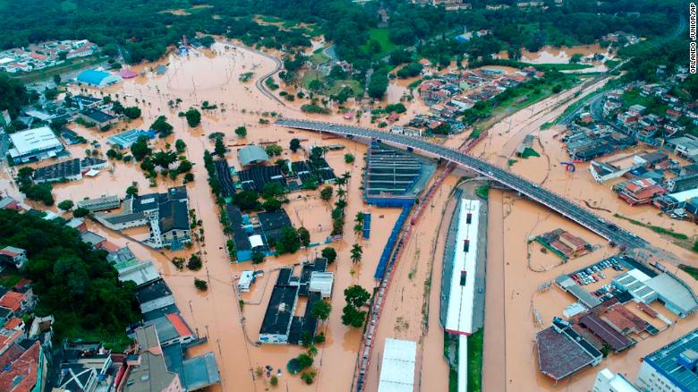 Brasil reporta al menos 19 muertos tras lluvias, inundaciones y deslizamientos